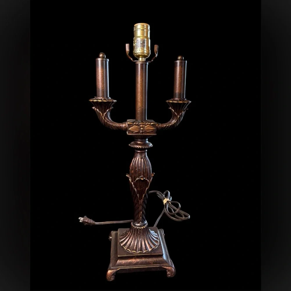 Sale🔥🔥🔥Dale Tiffany Baroque Candelabra Table Lamp - Picture 1 of 11
